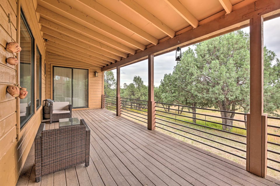 Game Room & Community Amenities: Overgaard Home! House in Arizona