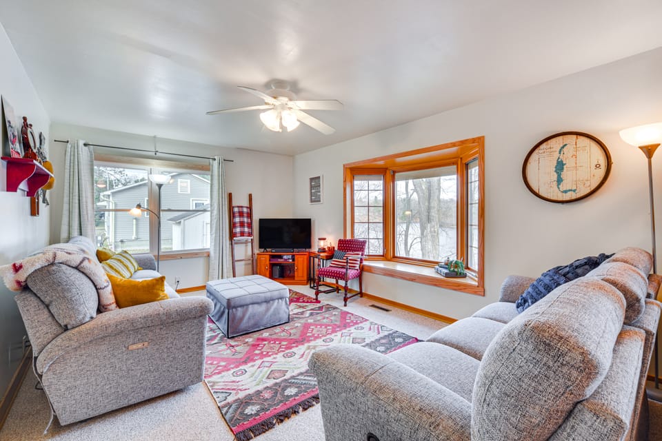 Birchwood Cottage with Red Cedar Lake Access! Cottage in Wisconsin