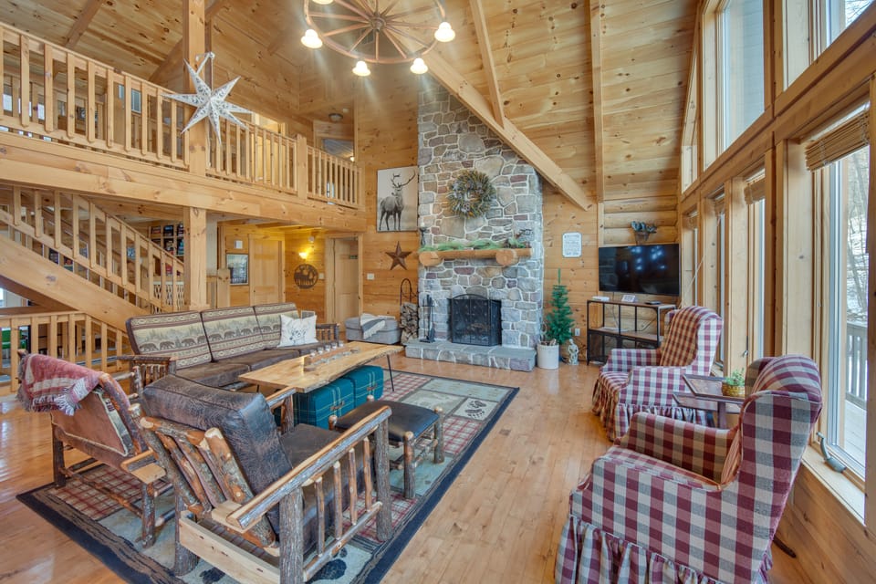 Expansive Group Getaway: 11 Mi to Lancaster! House in Pennsylvania