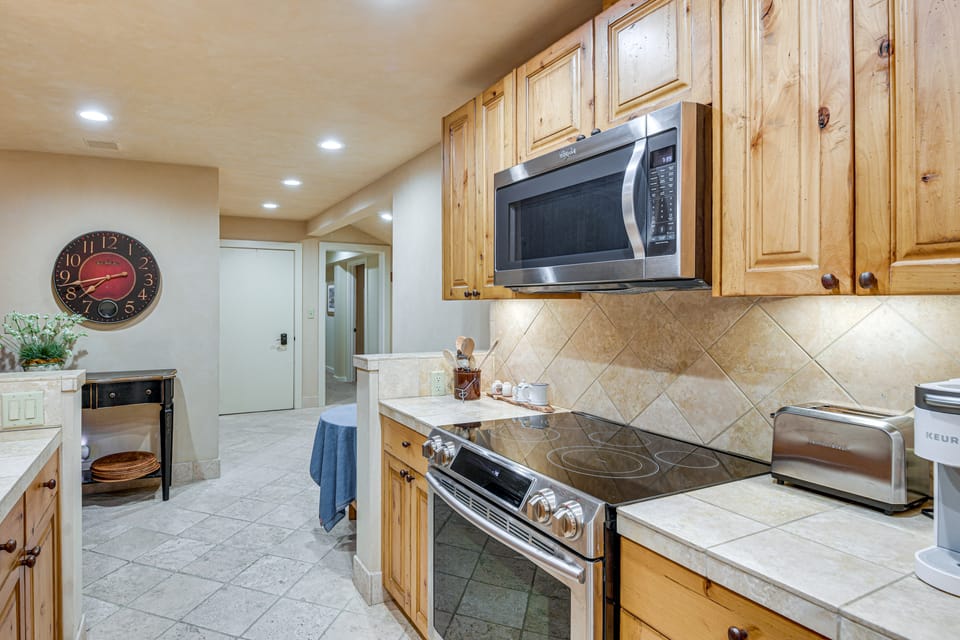 1 Mi to Slopes: Sun Valley Ski Getaway! Apartment in Sun Valley