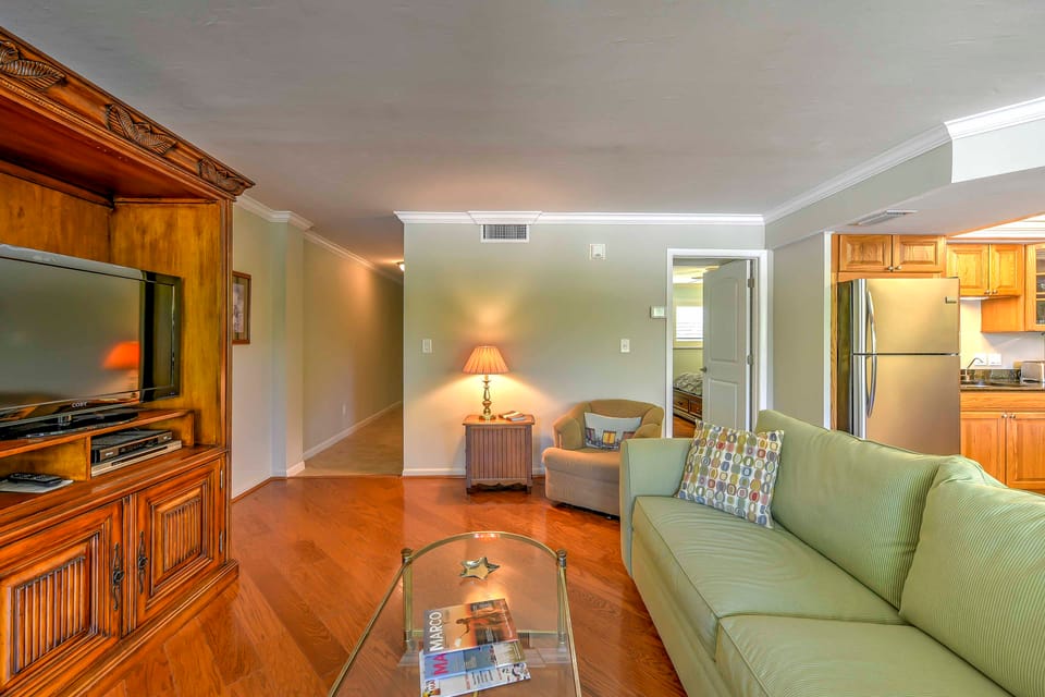 Marco Island Condo w/ Patio: Steps to Beach Access Apartment in Marco Island