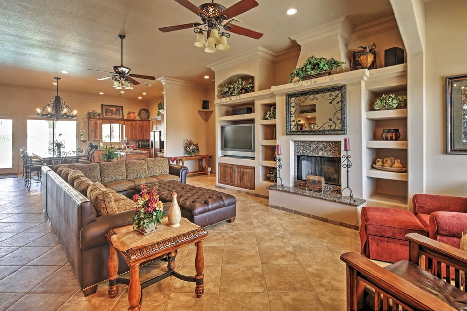 < 2 Mi to Lake Havasu: Spacious Home w/ Patio! House in Lake Havasu City