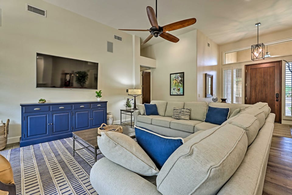 Patio, Playground! Glendale Family Gem Near Golf House in Phoenix