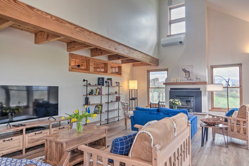 Dreamy Santa Fe Hideaway w/ Mountain Views! House in New Mexico