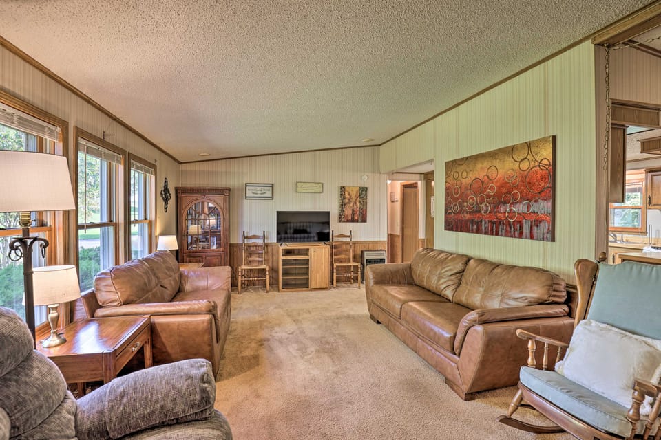 Charming Burdett Home with Grill, Gazebo + Yard House in Finger Lakes