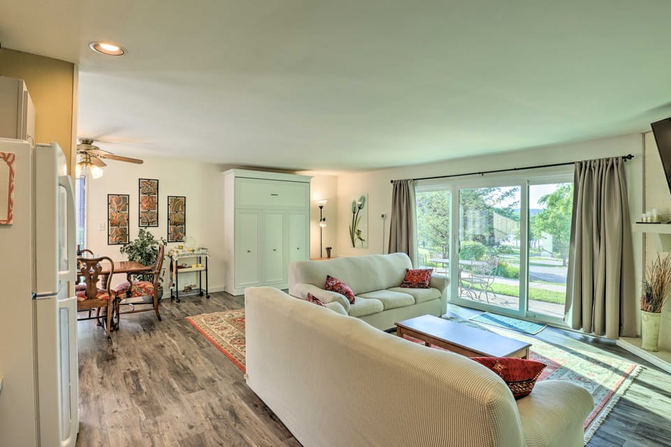 Interlaken Villa: Steps to Lodge Geneva National! Villa in Wisconsin