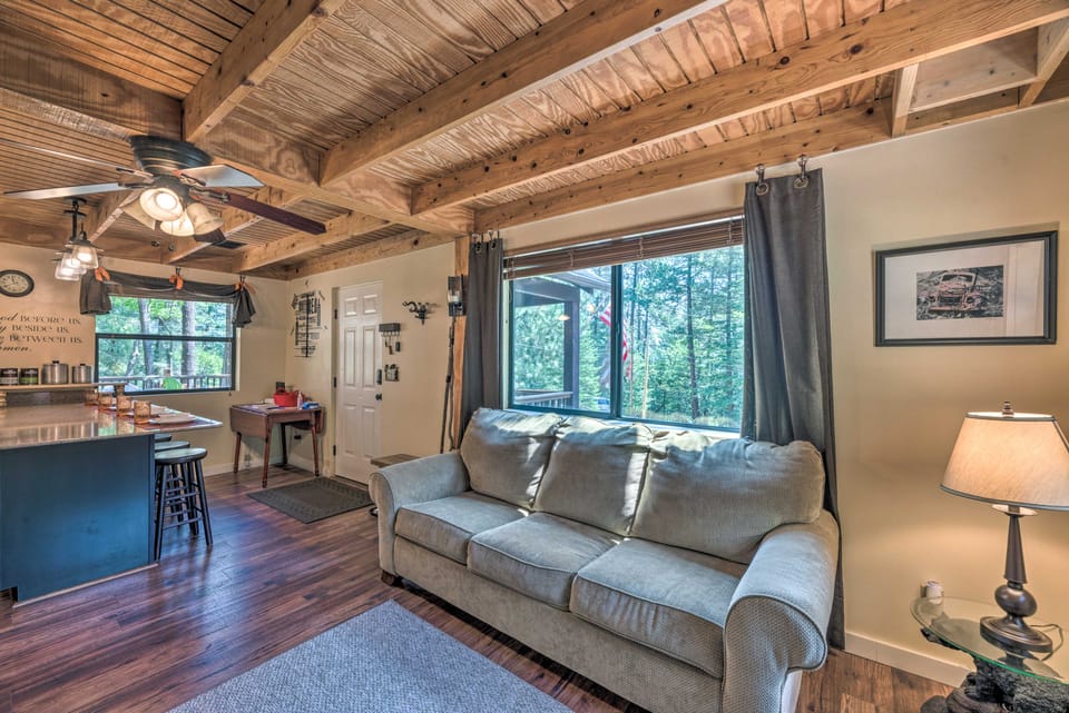 'Casa Verde' Cabin w/ Fire Pit: 4 Mi to Ski House in New Mexico