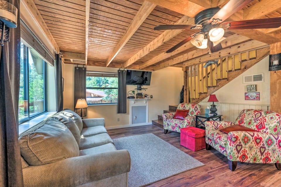 'Casa Verde' Cabin w/ Fire Pit: 4 Mi to Ski House in New Mexico