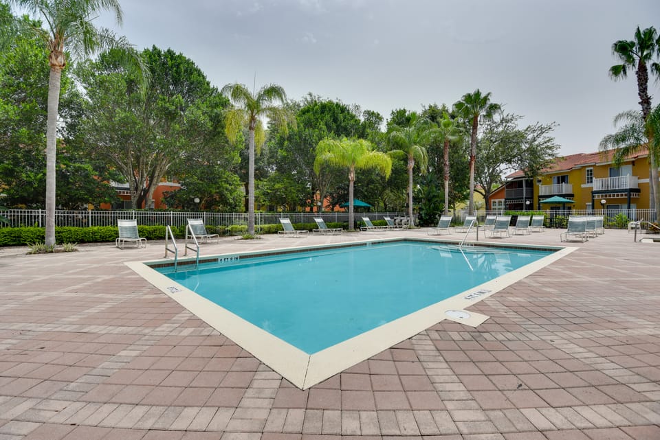 Near Disney & Epic Universe: Home w/ Resort Perks Apartment in Four Corners