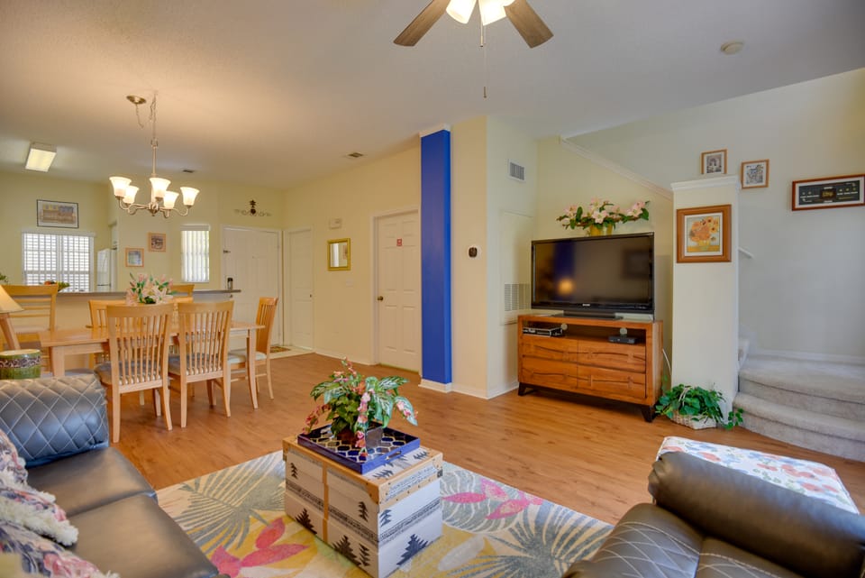 Near Disney & Epic Universe: Home w/ Resort Perks Apartment in Four Corners
