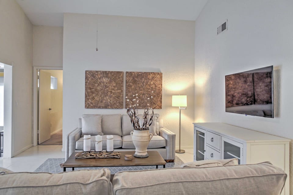 'Sand Dollar' Jenson Beach Home w/ Pool Access! House in Hutchinson Island