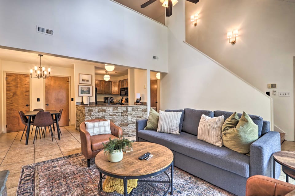 Gatlinburg Chalet: Hot Tub, Sauna + Mountain View House in Gatlinburg