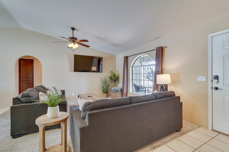 Havasu Paradise w/ Private Pool, Hot Tub & Casita! House in Lake Havasu City