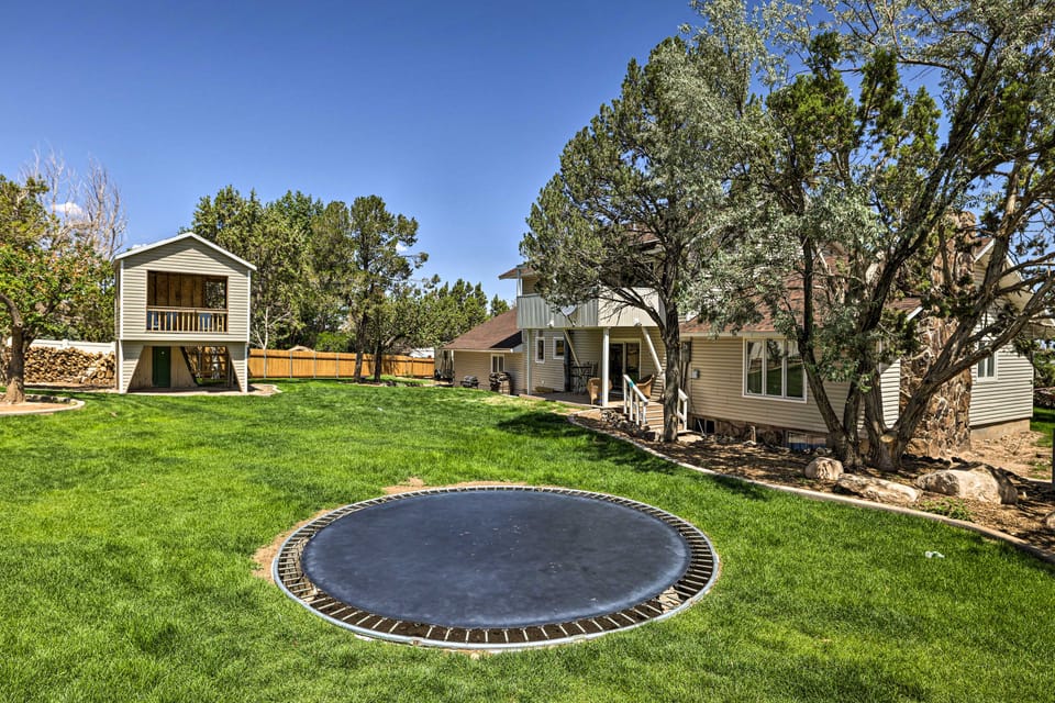Hike, Play & Relax: Cedar City Group Getaway House in Cedar City