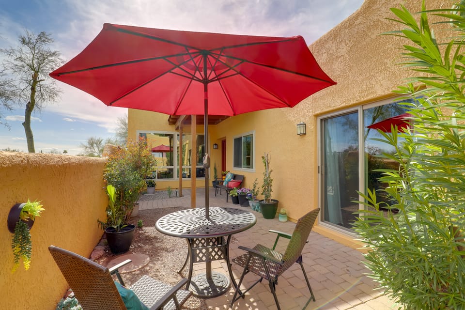 Tucson Townhome: 11 Mi to Dtwn - Long-Term Stays! Apartment in Catalina Foothills