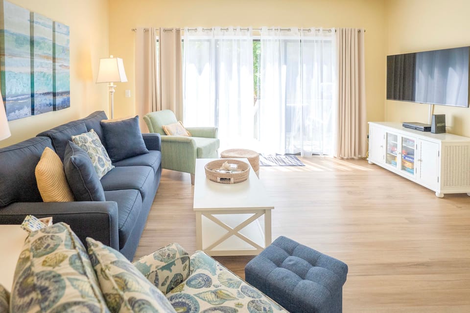 Walk to Forest Beach: Hilton Head Getaway! Apartment in South Forest Beach