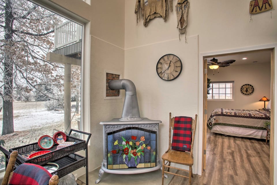 Spacious Gifford Retreat w/ Scenic Farmland Views Apartment in Nez Perce