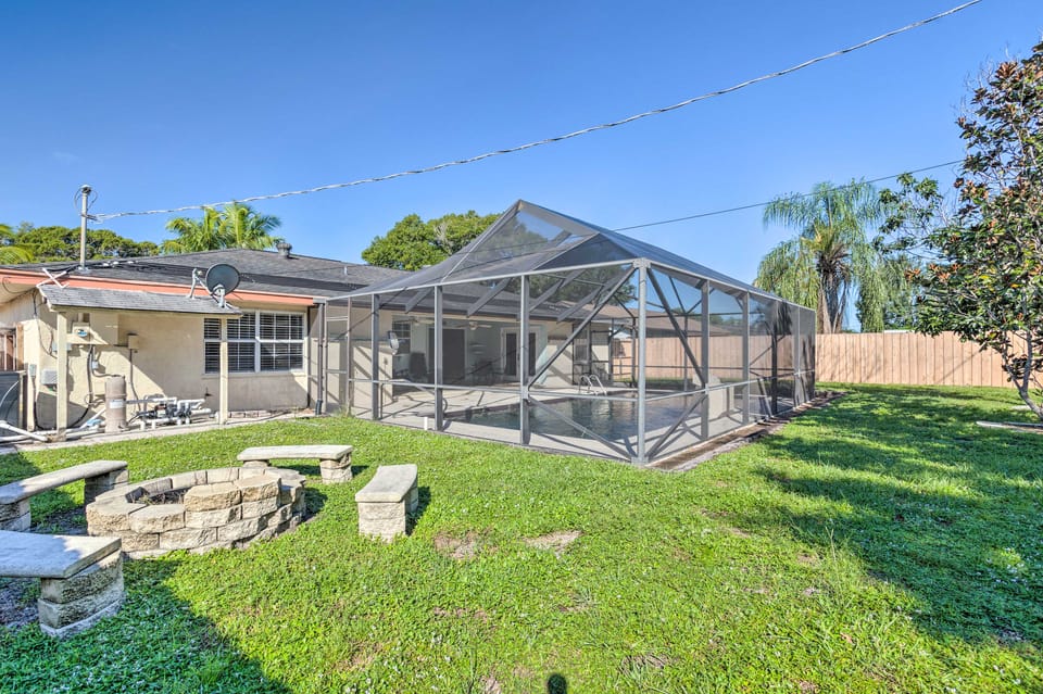 Modern Port St Lucie Home w/ Private Outdoor Oasis House in Port Saint Lucie
