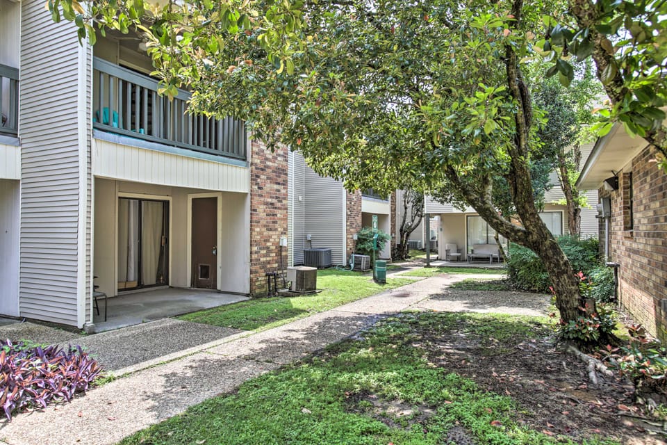 Baton Rouge Condo < 3 Mi to Tiger Stadium! Apartment in Baton Rouge