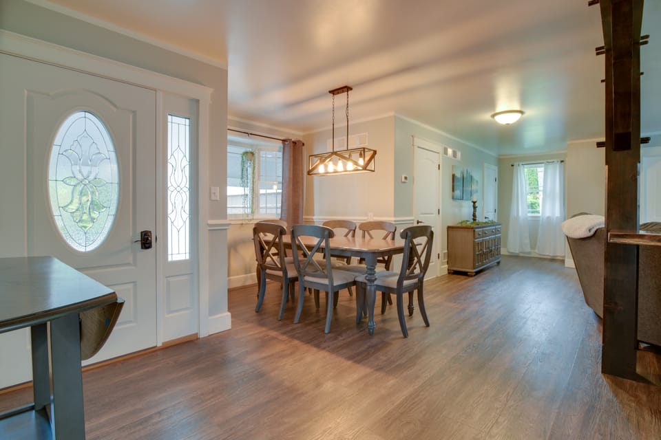 Waterfront Home w/ Hot Tub in Wrightsville! House in Pennsylvania
