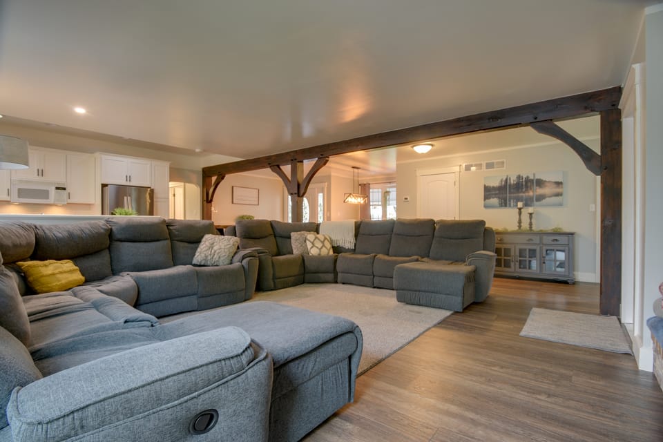 Waterfront Home w/ Hot Tub in Wrightsville! House in Pennsylvania