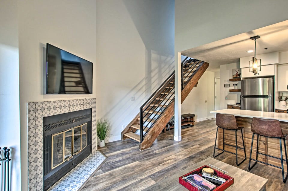 Contemporary Family Condo by Pineview Reservoir! Apartment in Utah