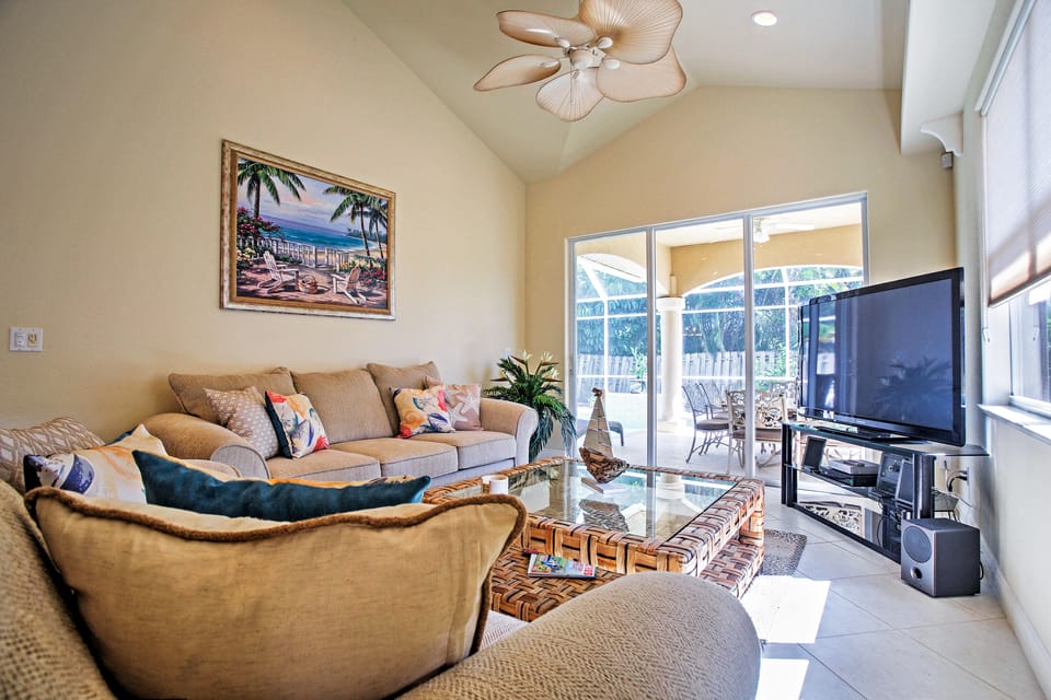 Superb Naples Home w/ Den & Private Saltwater Pool House in Naples Park