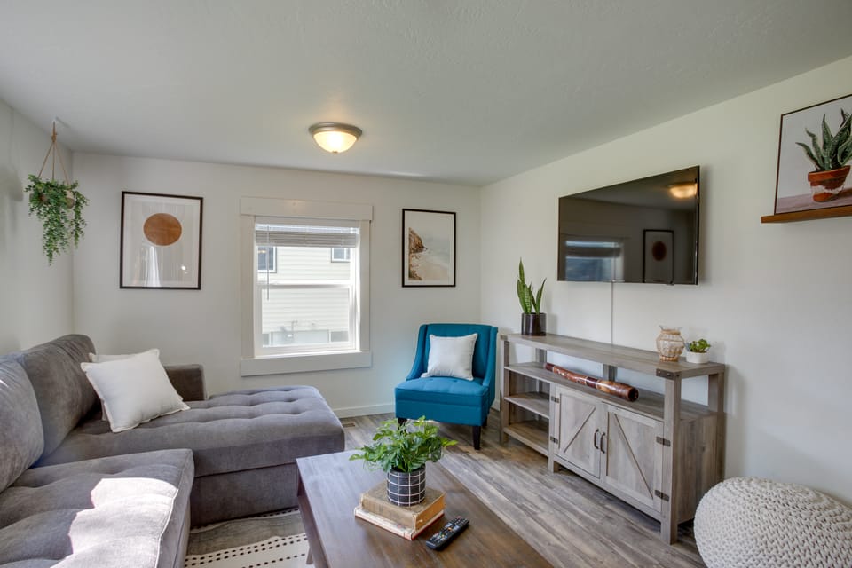 Adorable Coeur d'Alene Home < 2 Mi to Lake! House in Coeur dAlene