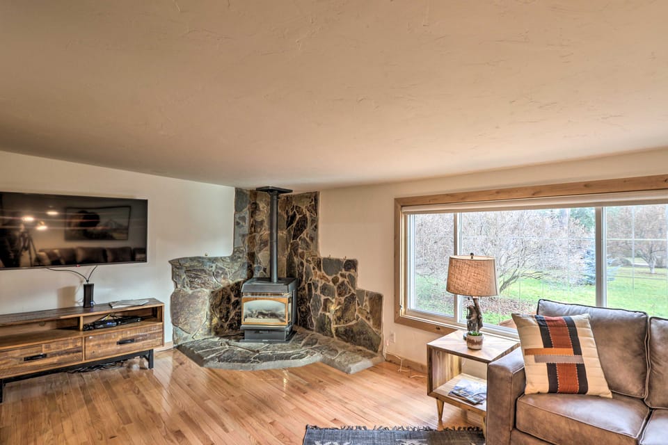 Spacious Whitefish Getaway: Hike, Ski, Bike & More House in Idaho