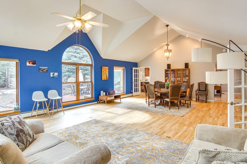 Riverfront Retreat in Nathrop: Fire Pits & Hot Tub House in Colorado