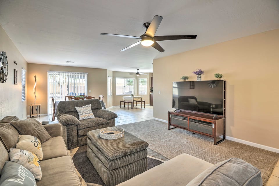 Private Pool Oasis | Near State Farm Stadium House in El Mirage