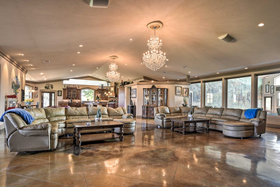 Flawless Durango Home w/ Theater + Pool Table House in La Plata County