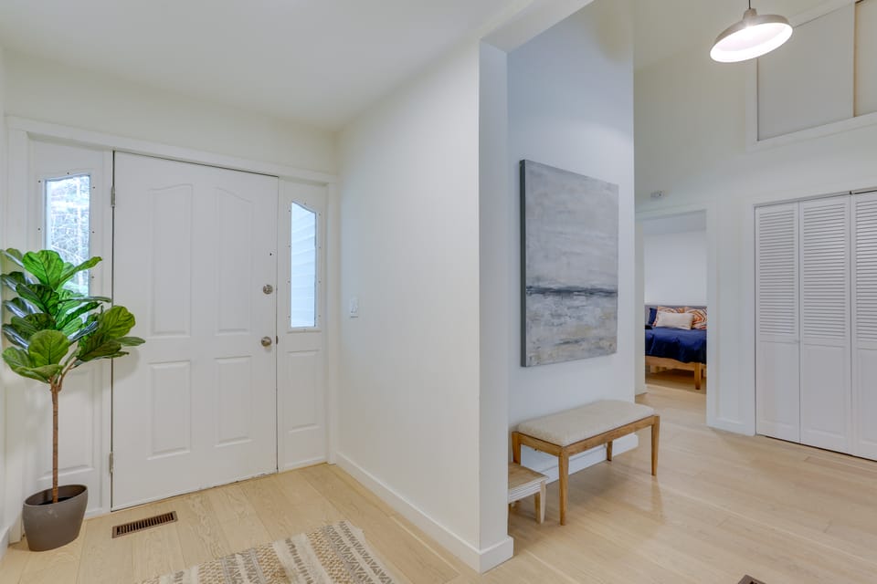 Charming Swan Lake Apartment w/ Deck! Apartment in Pennsylvania