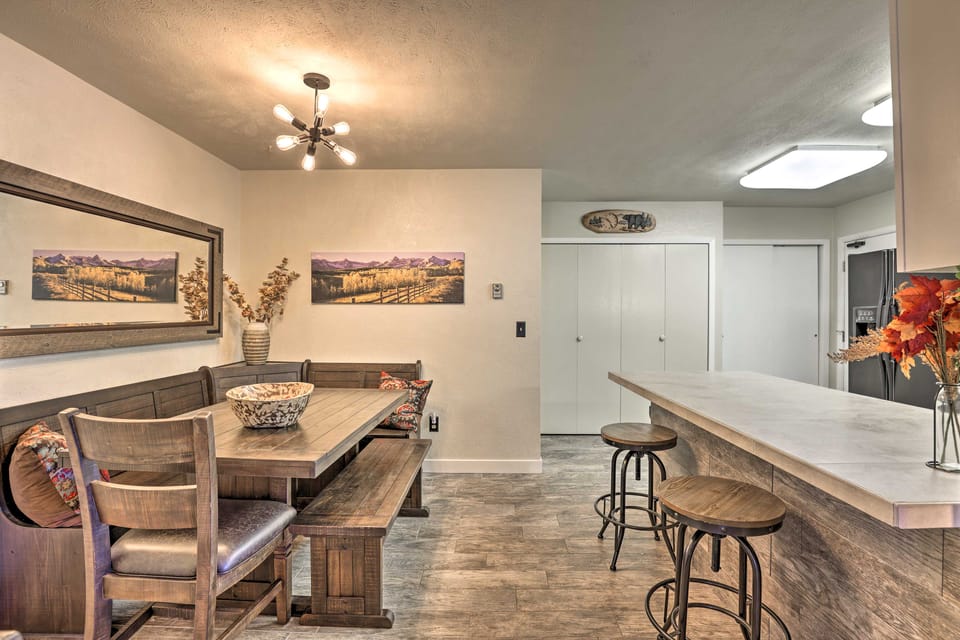 2 Mi to Rocky Mtn Nat'l Park: Grand Lake Condo Apartment in Grand Lake