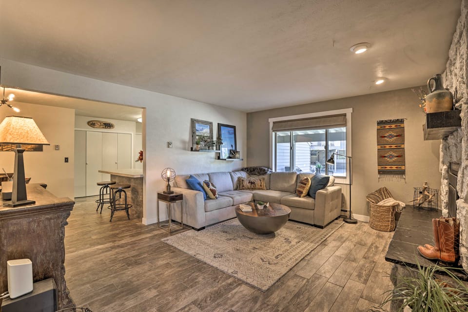 2 Mi to Rocky Mtn Nat'l Park: Grand Lake Condo Apartment in Grand Lake