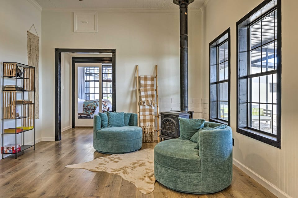 Trendy Fredericksburg Pad w/ Pool & Valley Views! House in Rio Grande