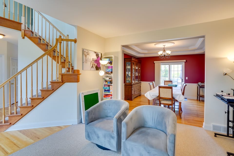 Expansive Upstate Home w/ Home Theater! House in Capital District, NY, USA