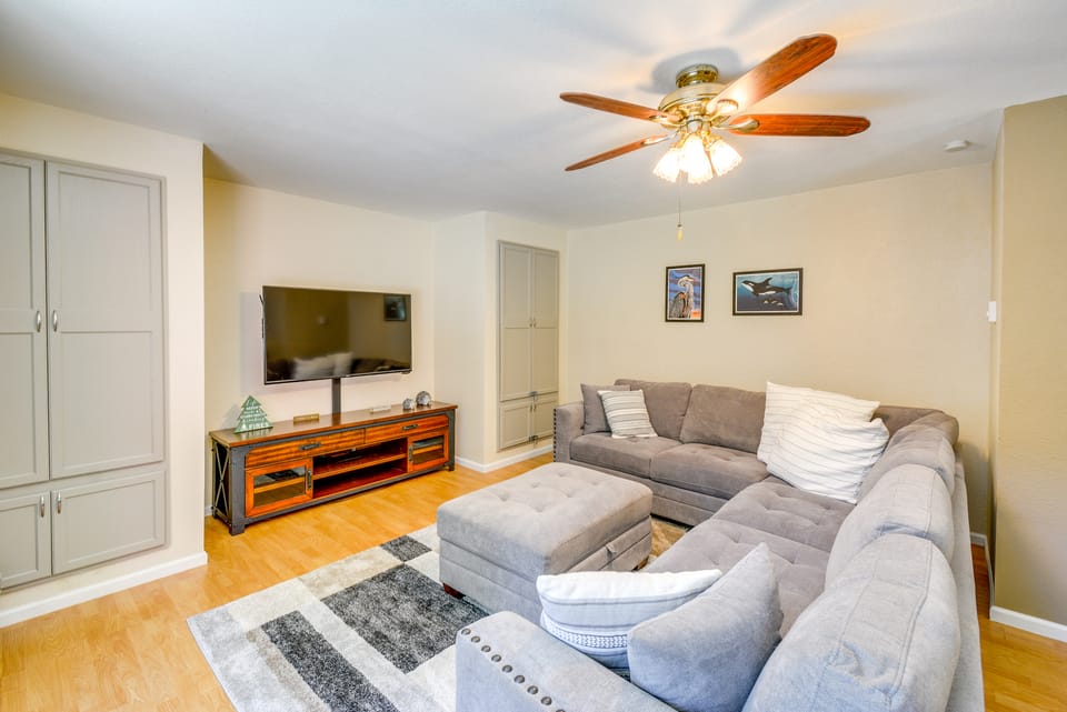 Peaceful Home < 8 Mi to Olympic National Park! House in Washington