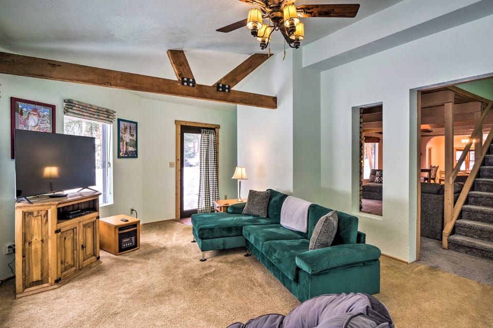Near Breckenridge Ski: Mtn Escape w/ Hot Tub! House in Blue River