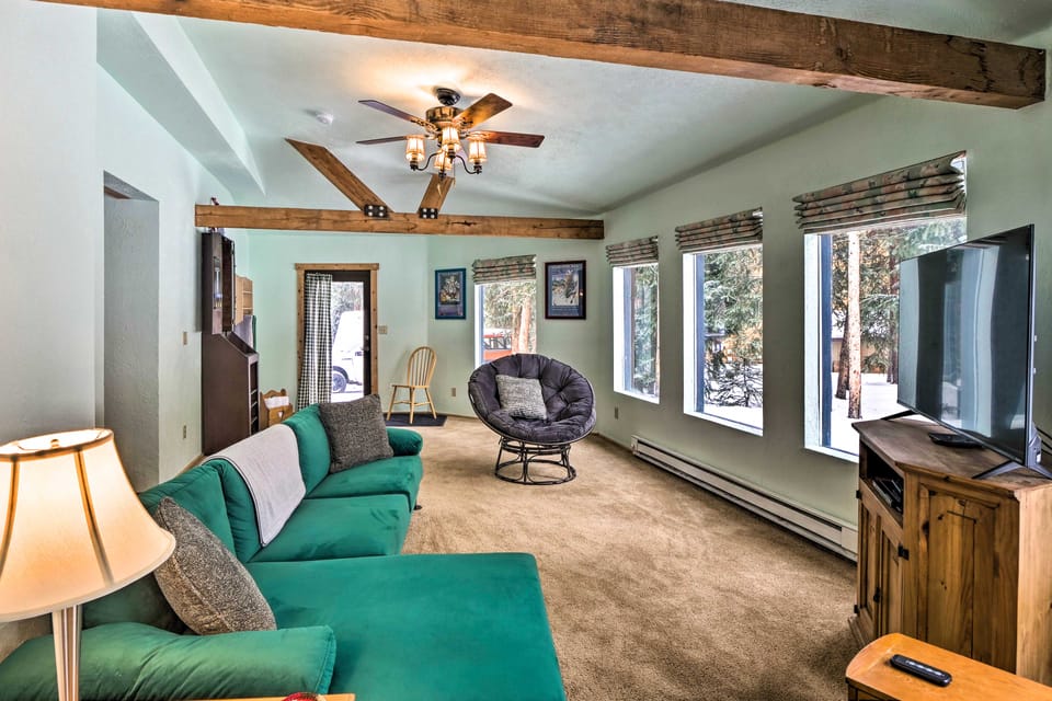 Near Breckenridge Ski: Mtn Escape w/ Hot Tub! House in Blue River