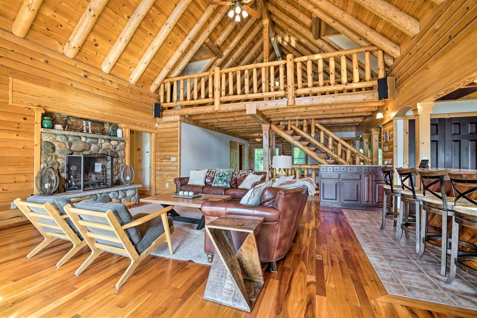 Stunning Vermont Cabin w/ Private Lake Access House in Lake Saint Catherine