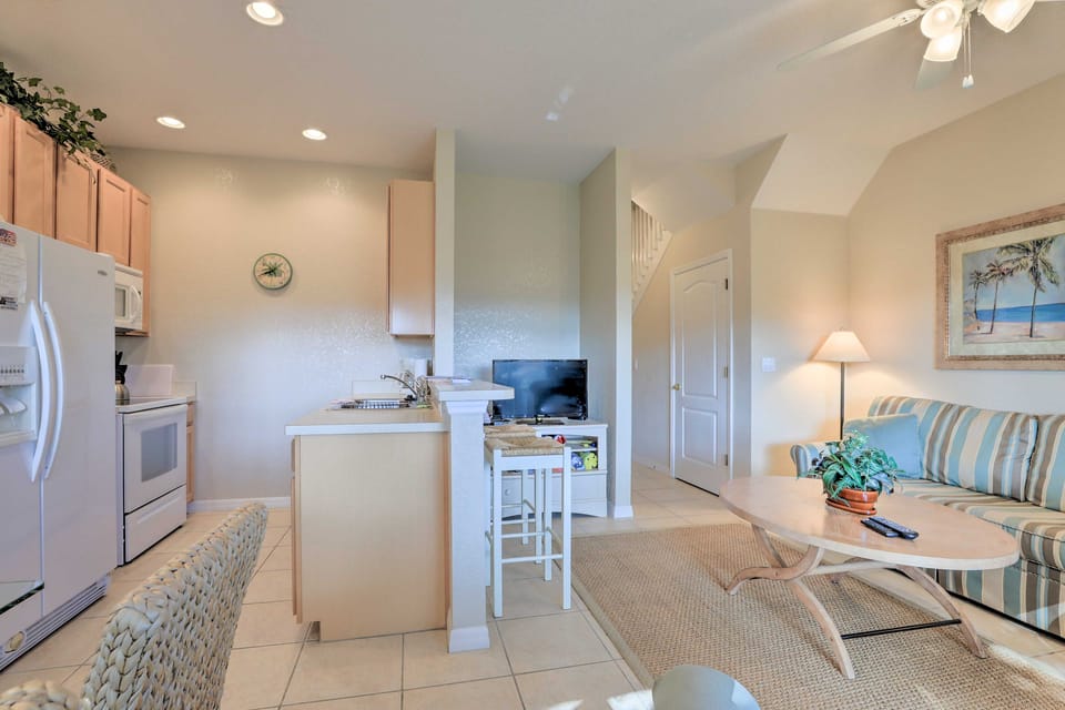 6 Mi to WDW: Family-Friendly Townhome w/ Foosball! Apartment in Kissimmee