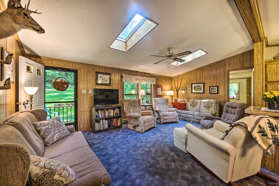 Scenic Spring Mills Escape: Swim, Fish, Hike! House in Pennsylvania