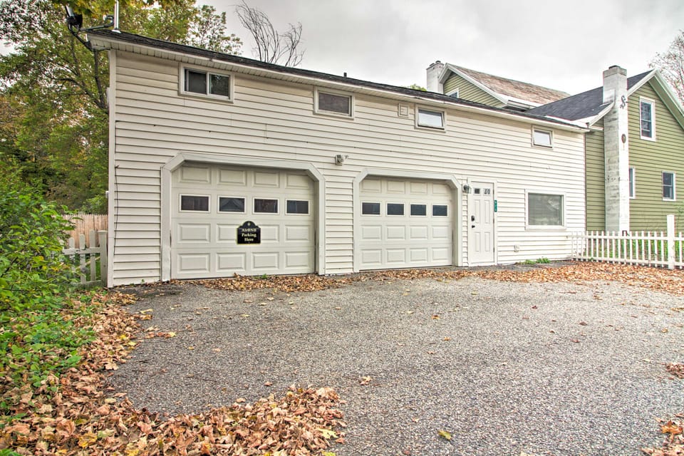 Idyllic Wallingford Retreat - Near Skiing & Hiking House in Wallingford