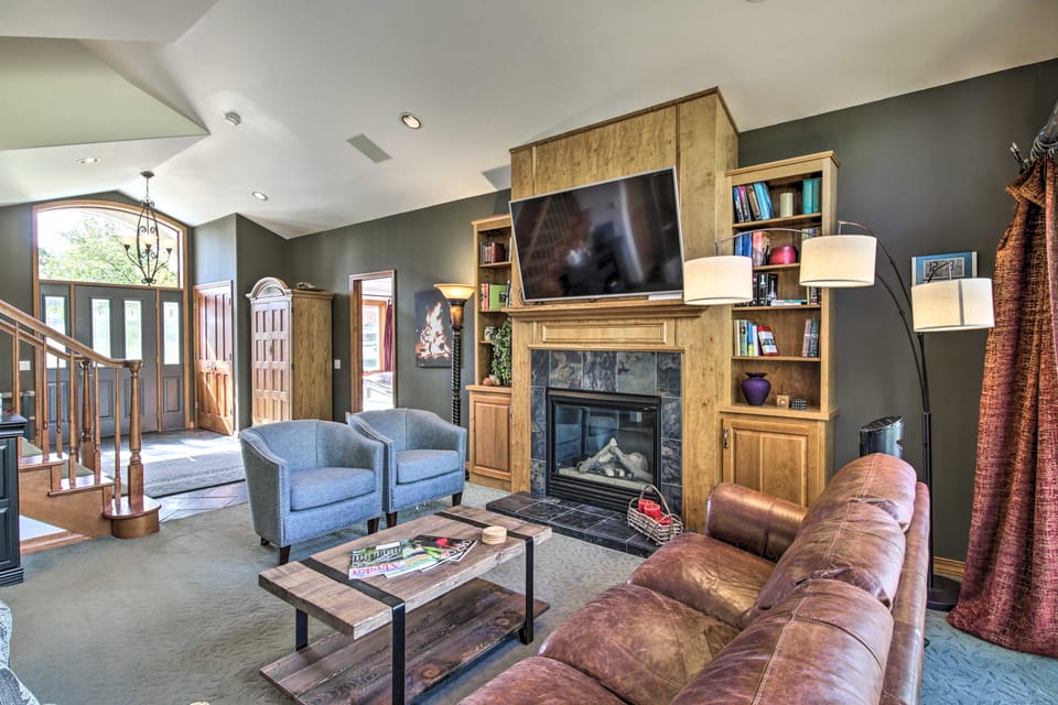 Large Home w/ Patio & Yard, 2 Mi to Downtown House in Bozeman