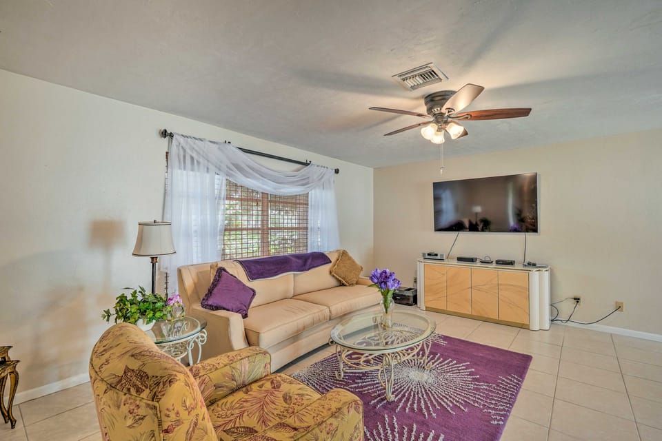 Marco Island Retreat w/ Pool ~ 1 Mi to Beach House in Marco Island