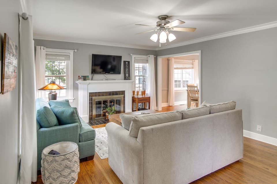 Walk to Expo Square! Tulsa Home w/ Deck & Yard Cottage in Tulsa