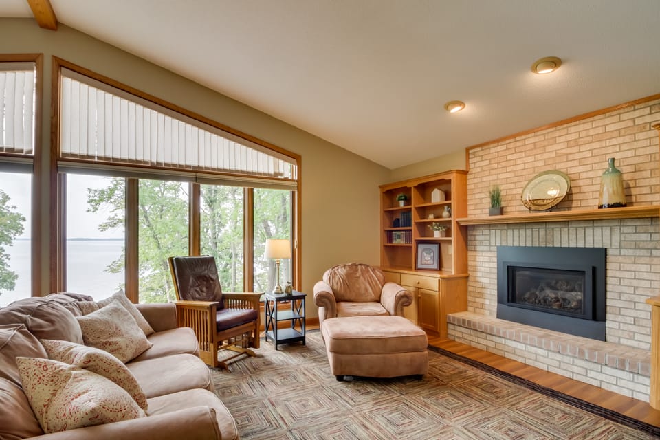 Sandy Beach Family Getaway w/ Fire Pit & Deck! House in Minnesota