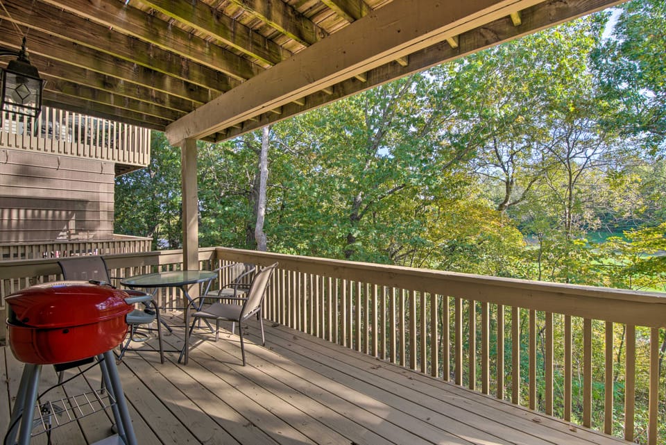 Cozy Branson Condo Near Lakes & Theatre District Apartment in Branson