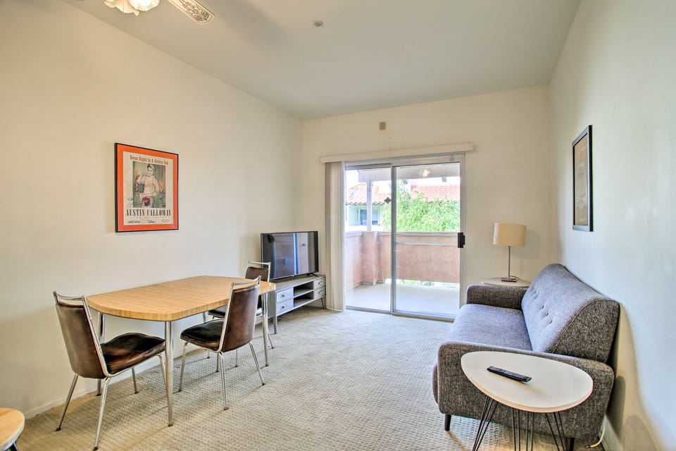 1 Mi to Dtwn Cathedral City: Condo w/ Balcony Apartment in Cathedral City